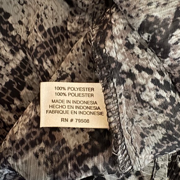 Violet & Claire Blouse Womens Size Large Snake Print Sheer Long Sleeve Neck Tie - Picture 6 of 10
